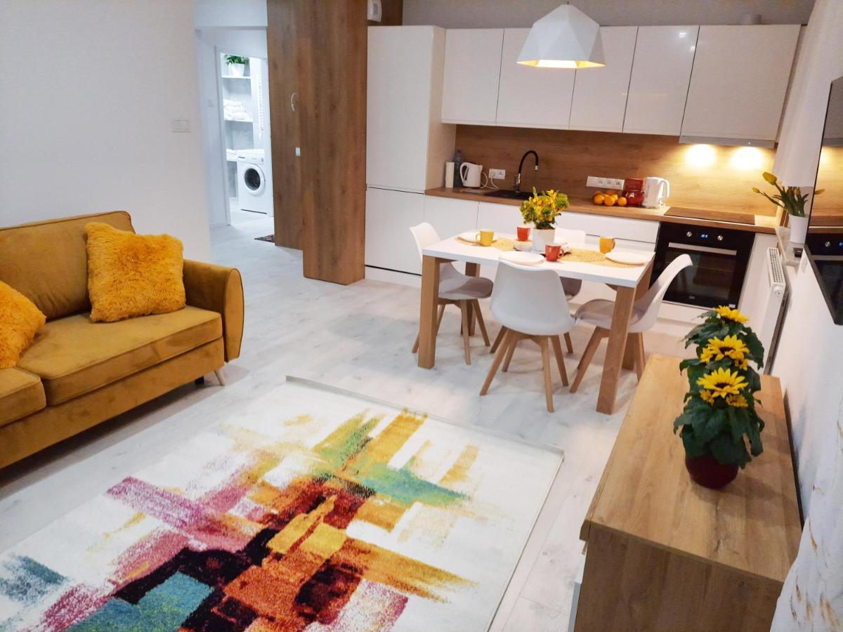 Apartament Amber Comfort Z Prywatnym Miejscem Parkingowym Kołobrzeg Esterno foto