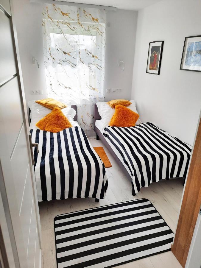 Apartament Amber Comfort Z Prywatnym Miejscem Parkingowym Kołobrzeg Esterno foto